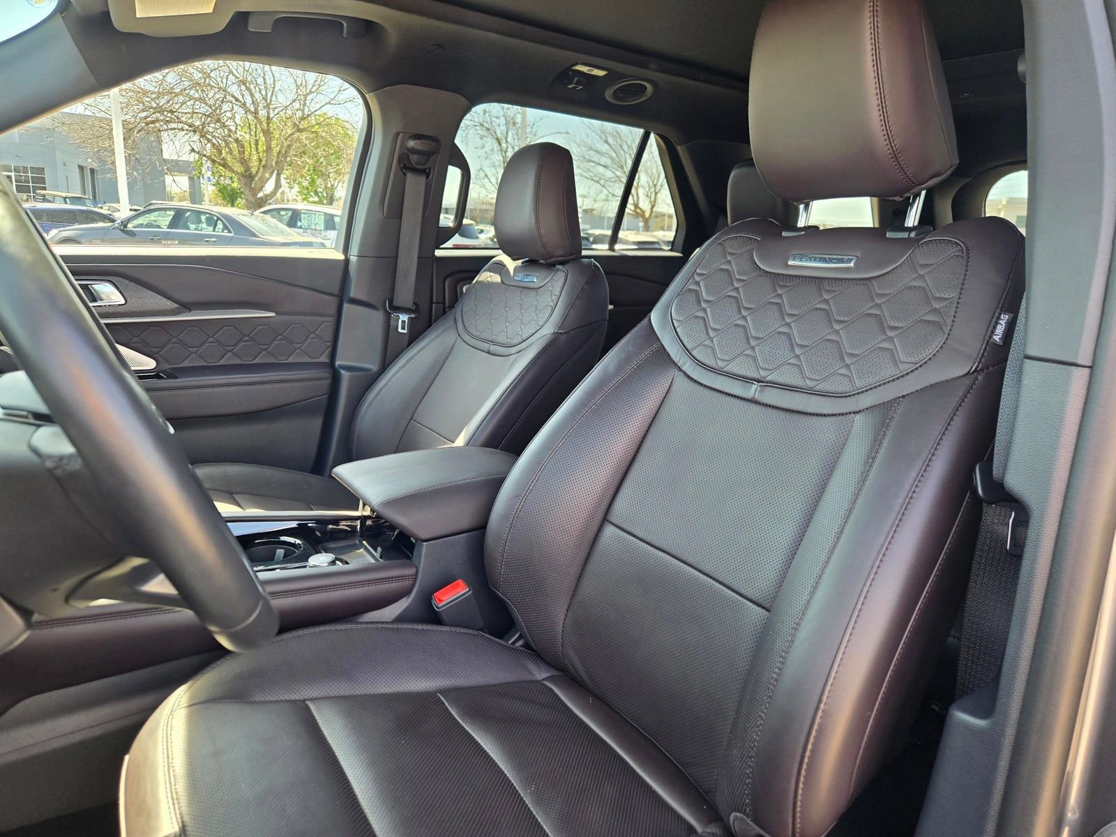 Used 2025 Ford Explorer Platinum w/ LUX Leather Package image 20