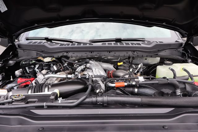 Used 2026 Ford F250 Lariat AWD/4WD image 39