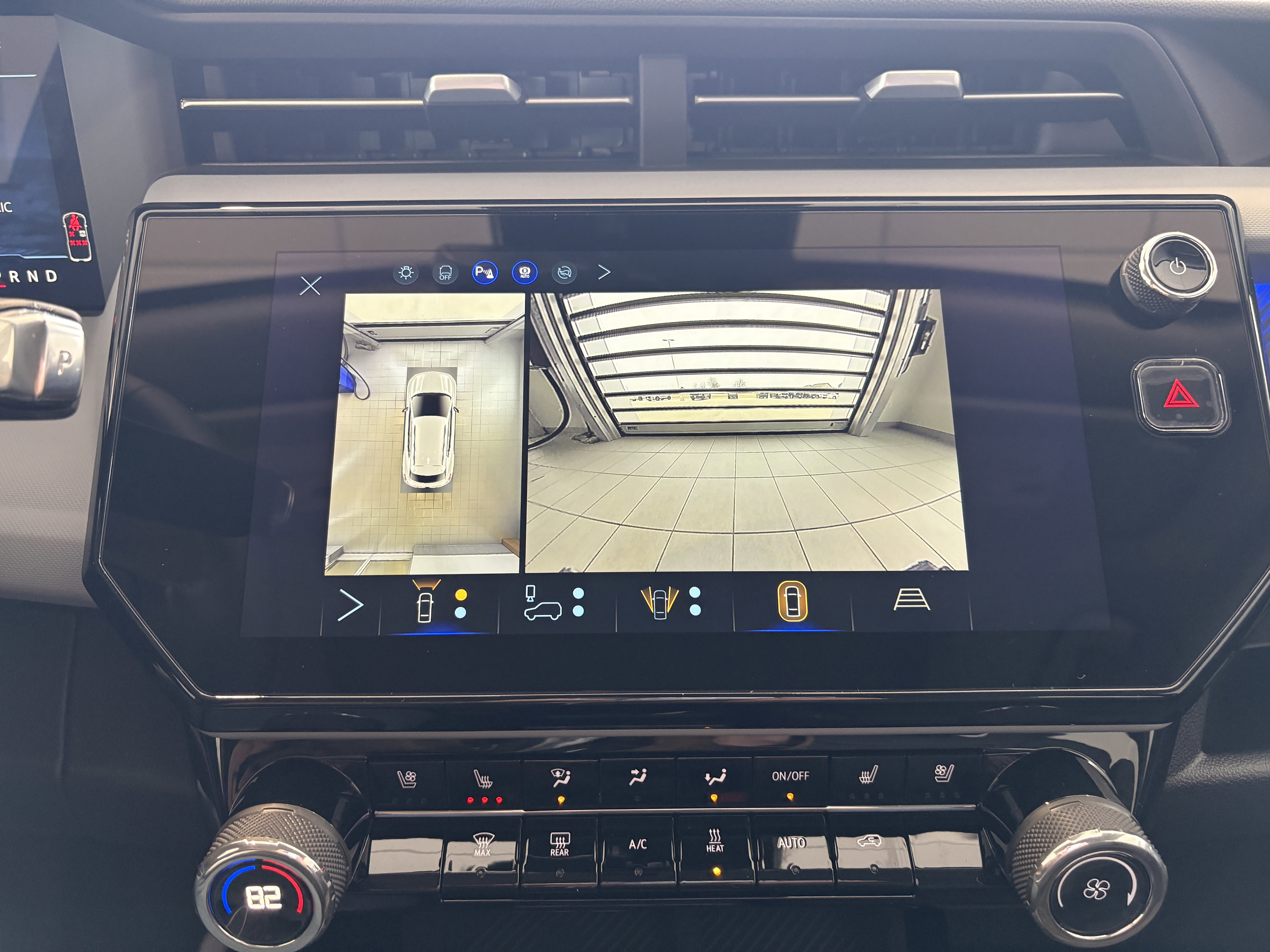 New 2027 Chevrolet Bolt RS w/ Technology Package image 16