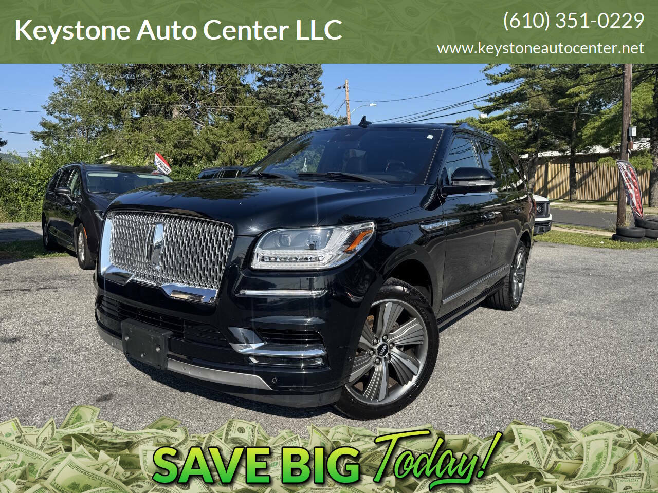 Used 2018 Lincoln Navigator Reserve w/ Technology Package AWD/4WD image 1