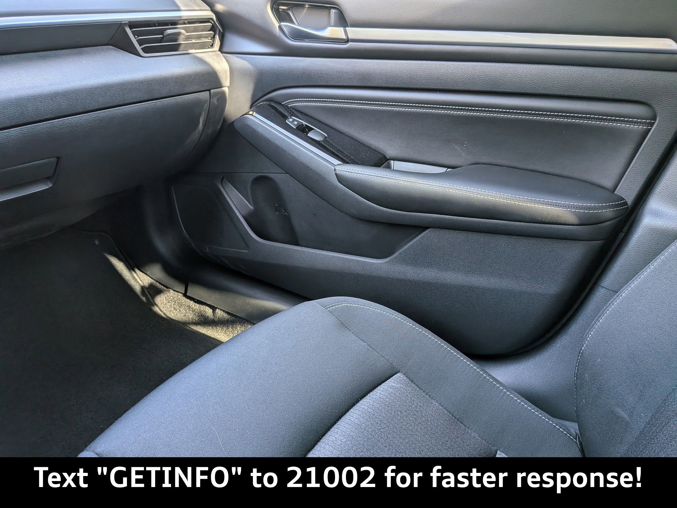 Used 2022 Nissan Altima 2.5 SV w/ SV Premium Package image 19