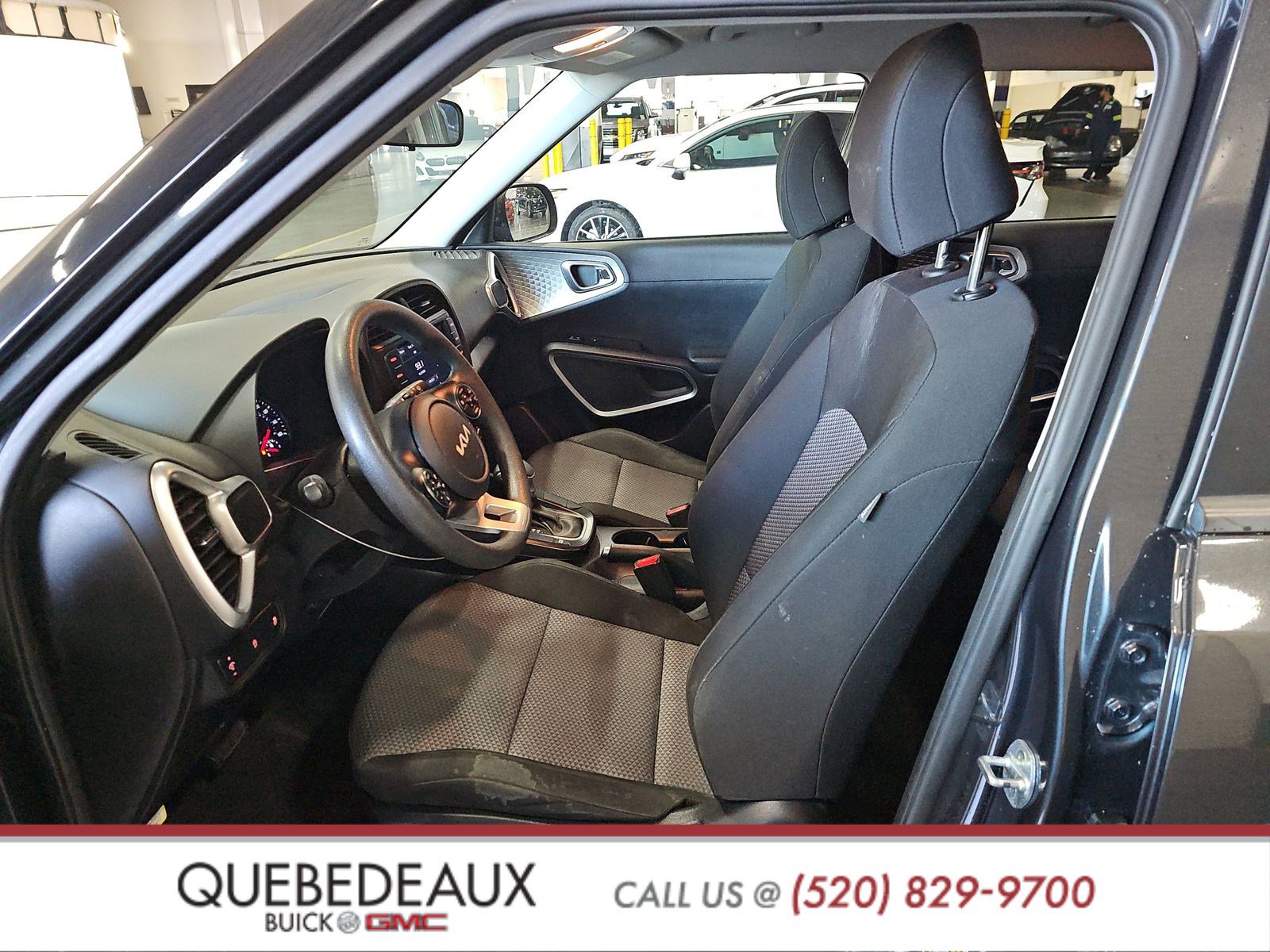 Used 2022 Kia Soul LX image 7