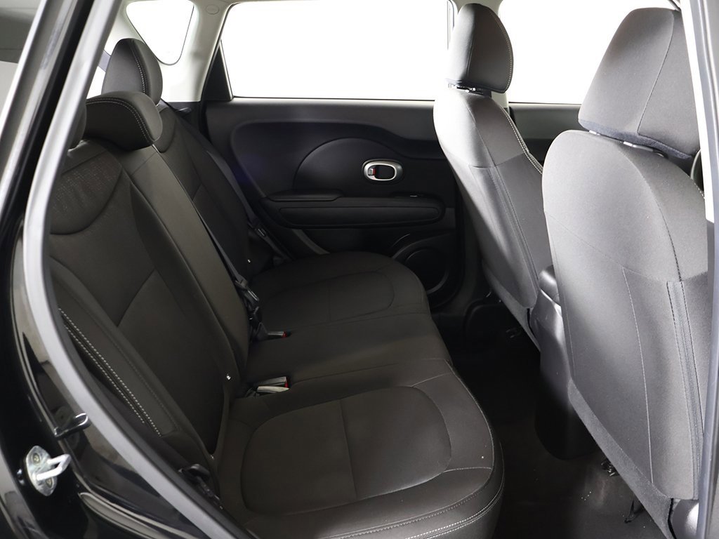 Used 2017 Kia Soul image 27