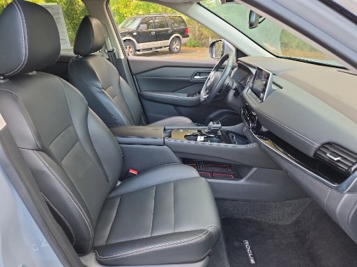 Used 2022 Nissan Rogue SL FWD image 10
