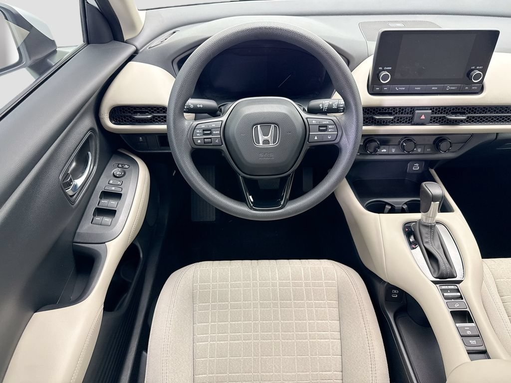 Used 2025 Honda HR-V LX image 10