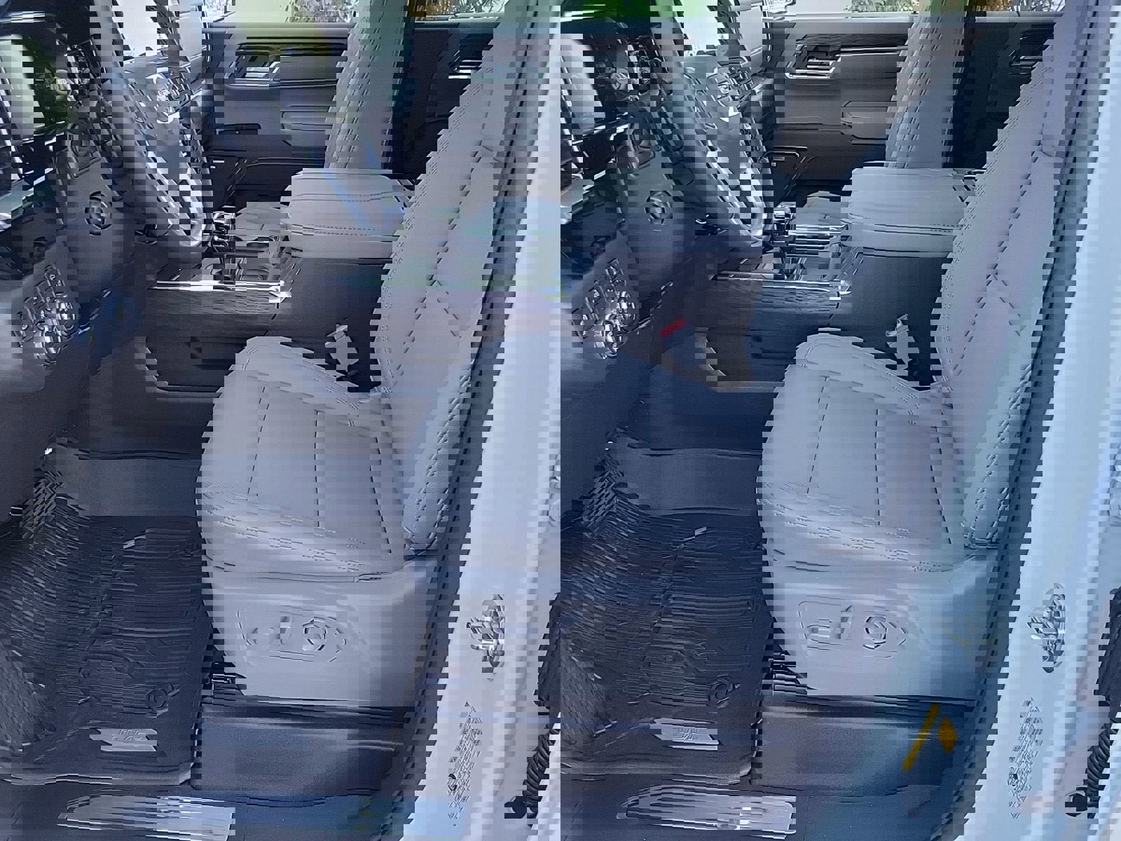 New 2026 GMC Sierra 1500 SLT w/ SLT Premium Plus Package image 20