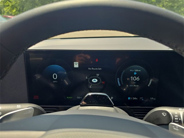 New 2025 Hyundai Ioniq 5 SE image 15