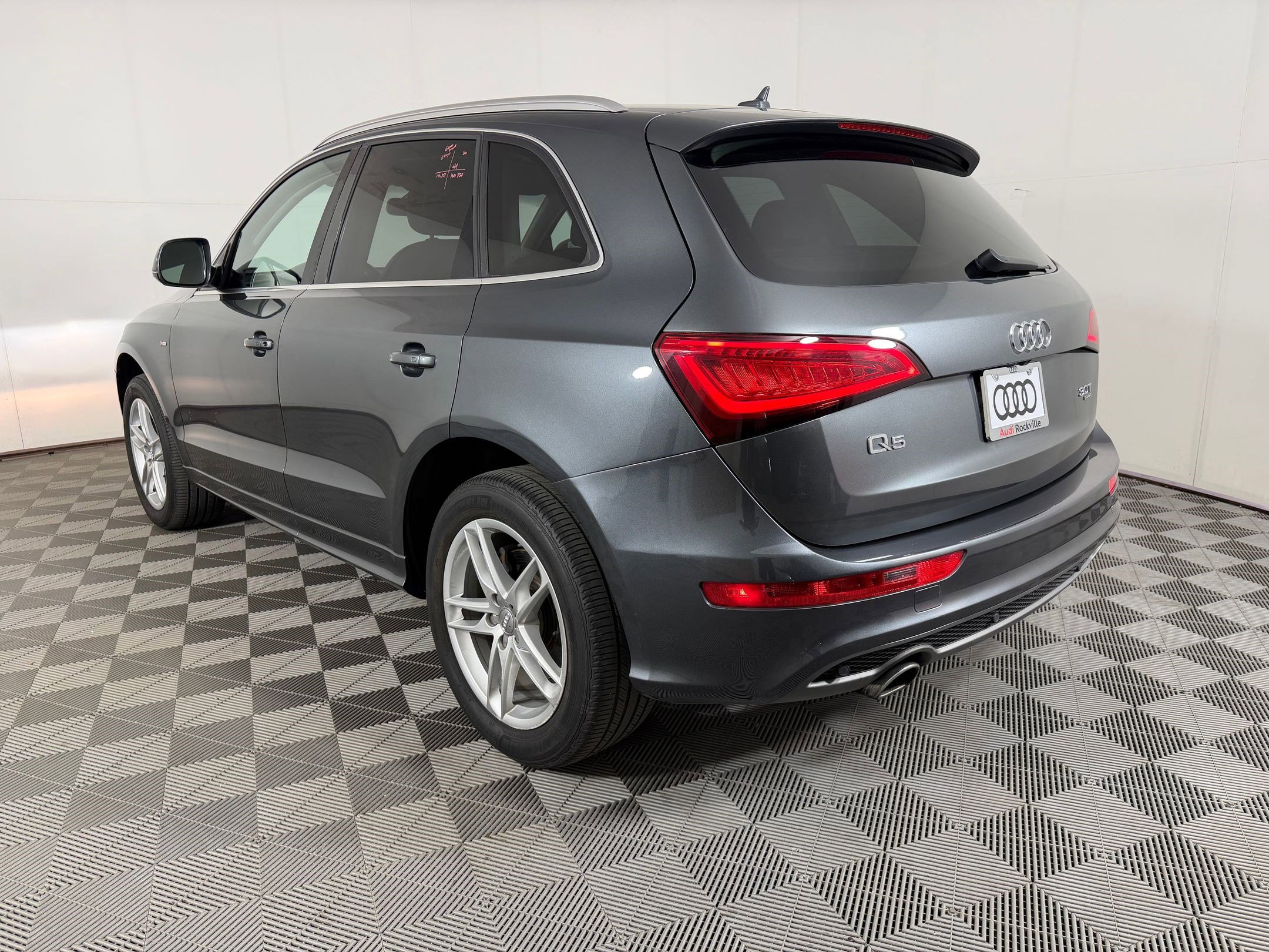 Used 2014 Audi Q5 3.0T Premium Plus image 3