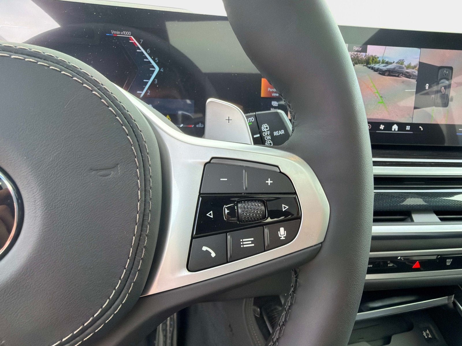 New 2027 BMW X7 xDrive40i w/ Executive Package AWD/4WD image 28