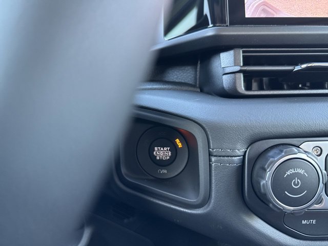 New 2026 Jeep Gladiator Rubicon AWD/4WD image 14