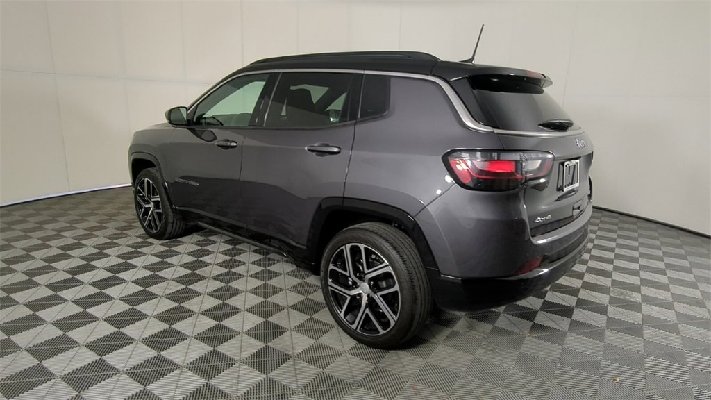 Certified 2024 Jeep Compass Limited w/ Elite Group image 7