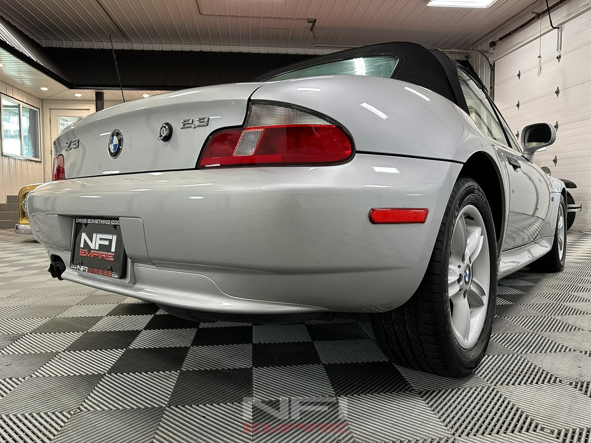Used 2000 BMW Z3 2.5i image 28