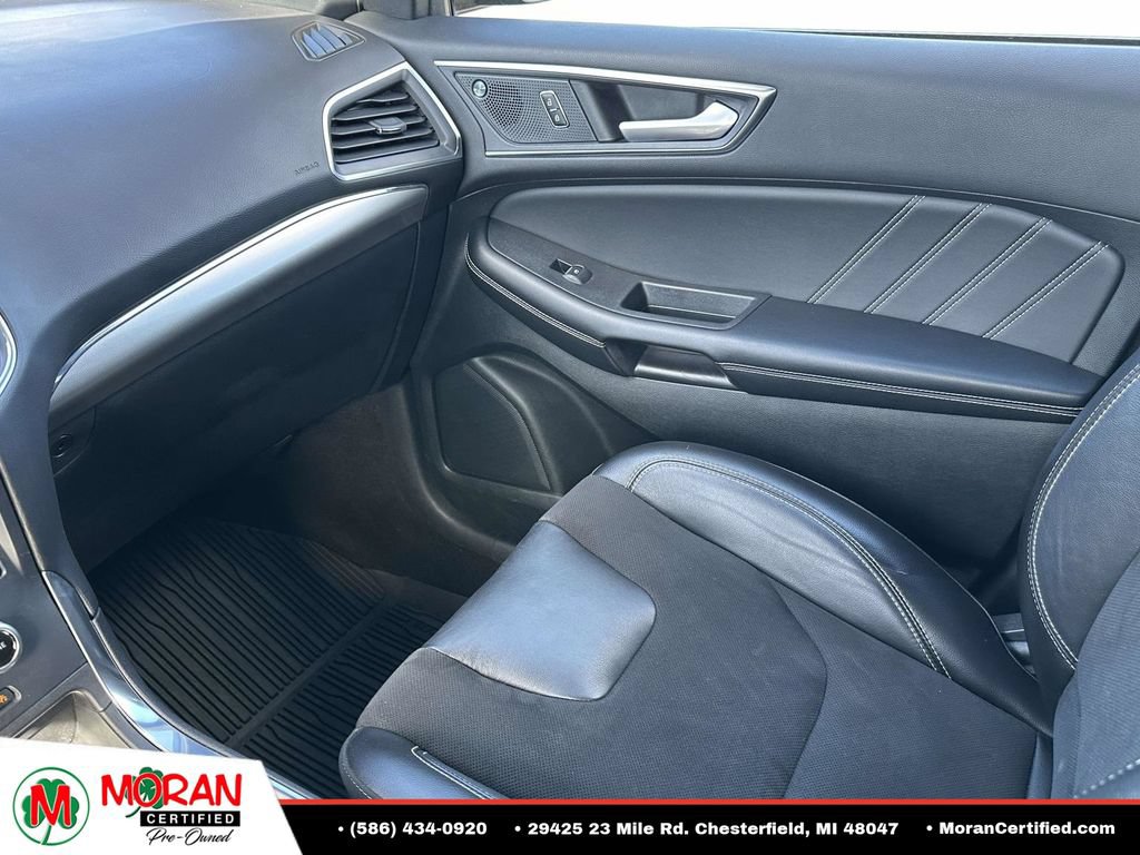 Used 2023 Ford Edge ST w/ Cargo Accessory Package AWD/4WD image 27