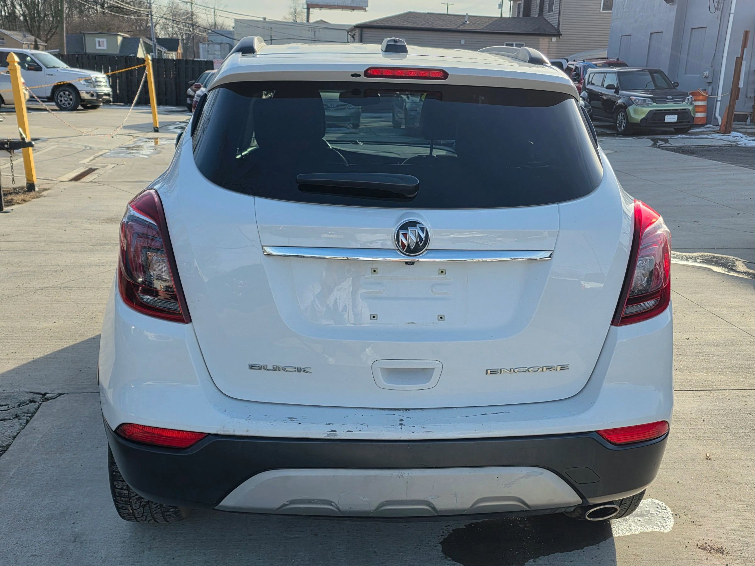 Used 2018 Buick Encore Preferred image 7