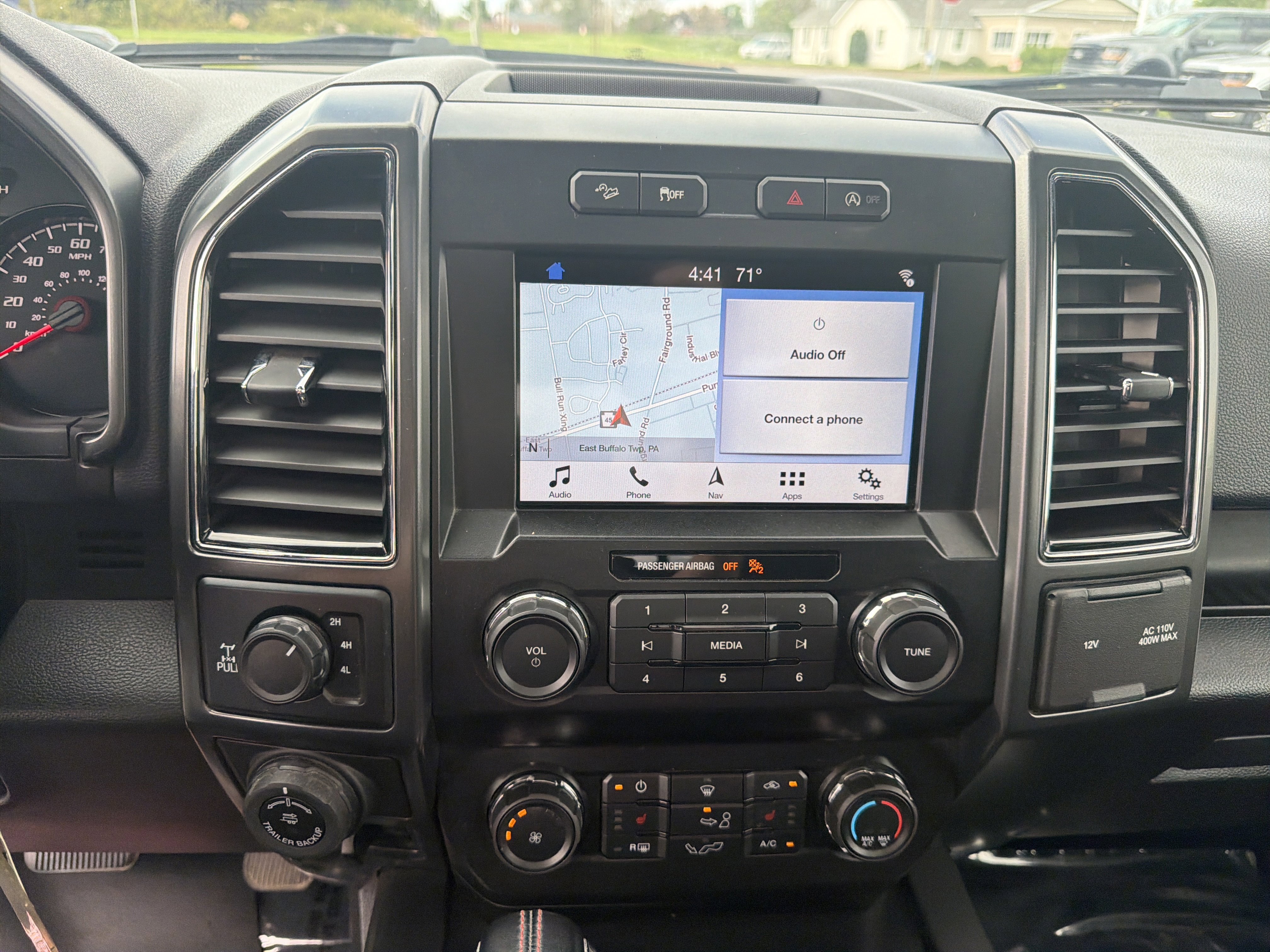 Used 2019 Ford F150 XLT w/ Equipment Group 302A Luxury AWD/4WD image 24