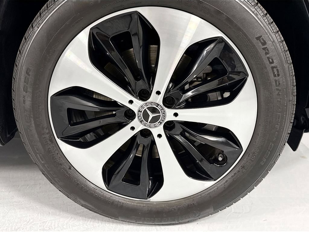 Certified 2024 Mercedes-Benz GLB 250 image 31