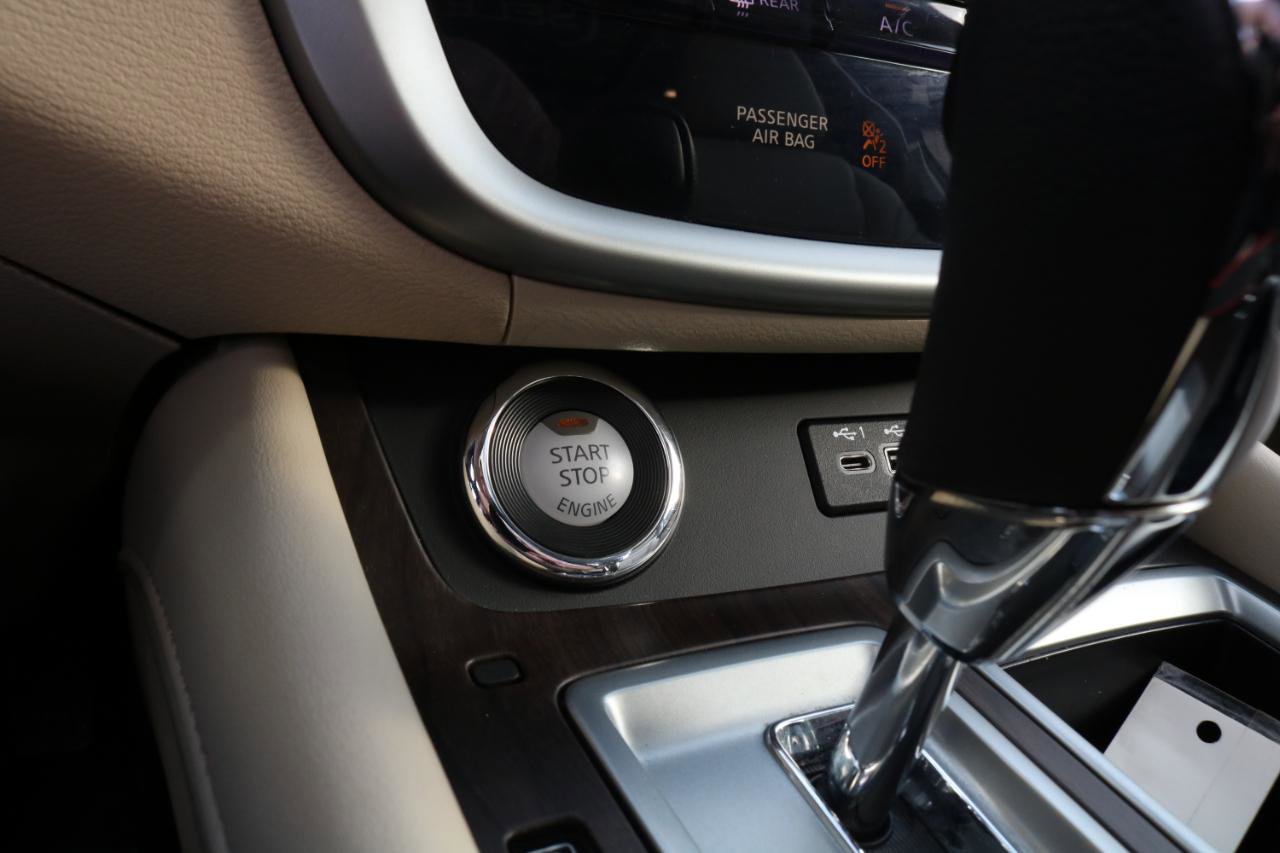 Used 2020 Nissan Murano Platinum image 29