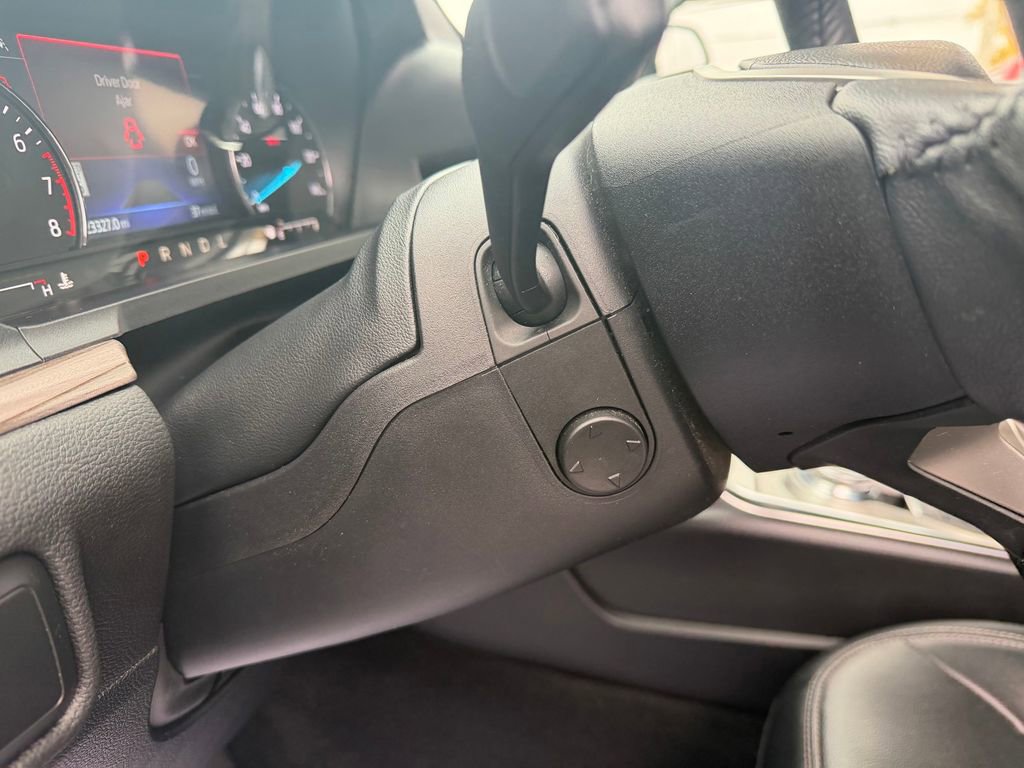 Used 2022 Ford Explorer Limited w/ Equipment Group 301A image 17