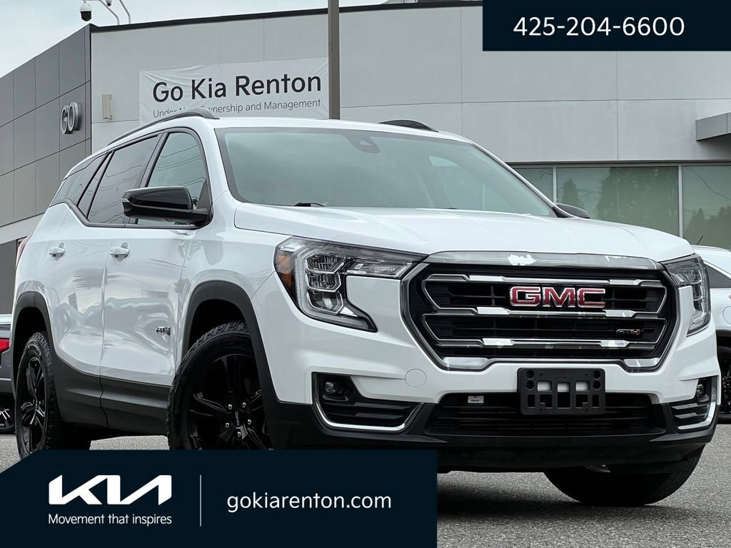 Used 2022 GMC Terrain AT4 AWD/4WD image 1