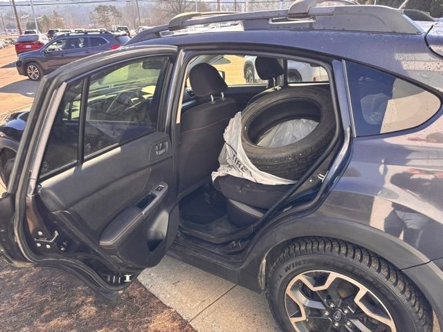 Used 2016 Subaru Crosstrek 2.0i Premium image 15