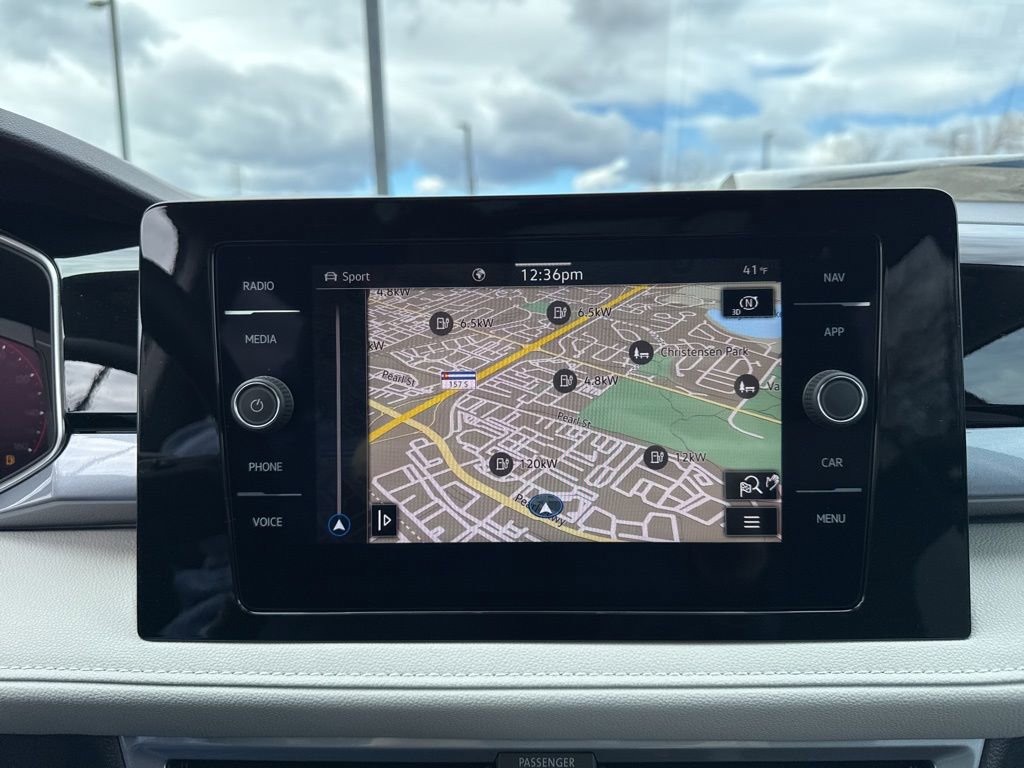 New 2025 Volkswagen Taos SEL image 19