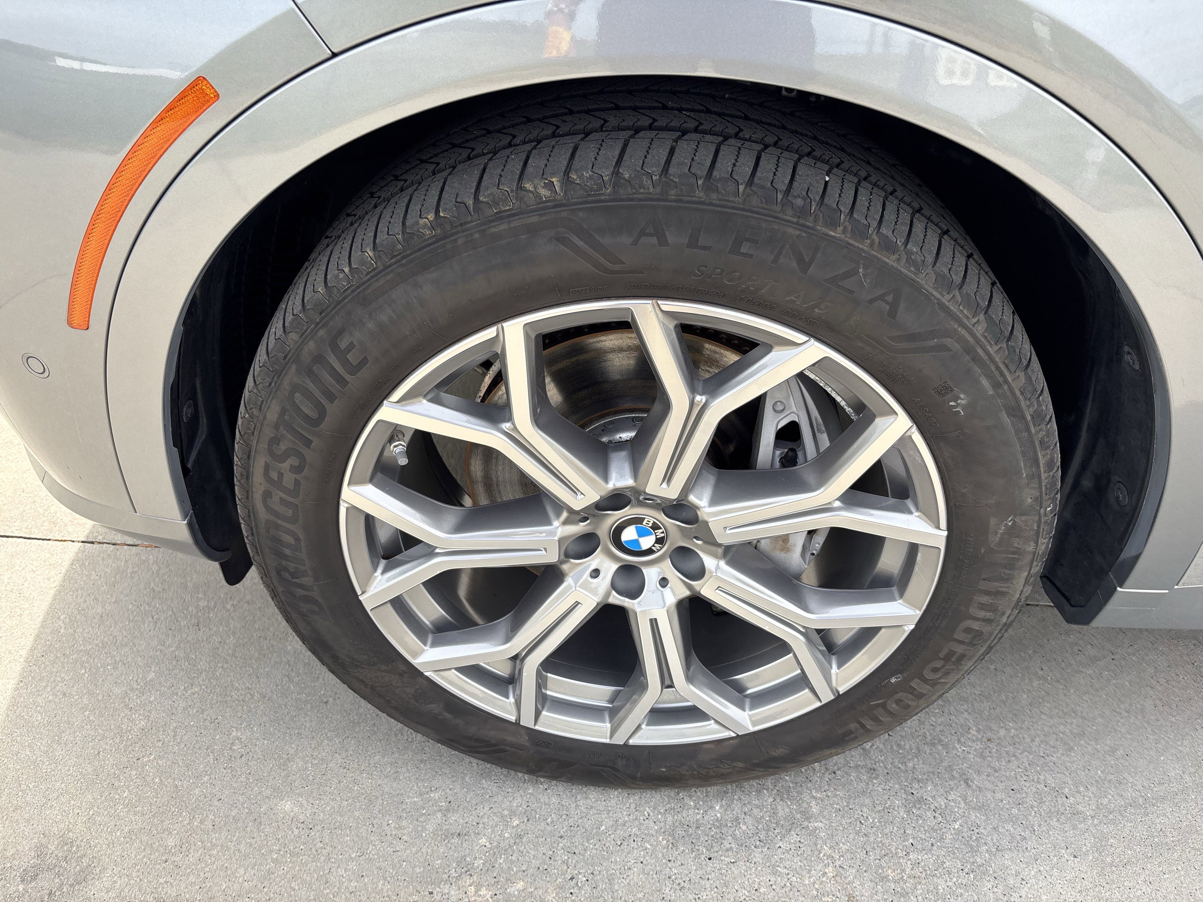 Certified 2024 BMW X7 xDrive40i w/ Premium Package image 13