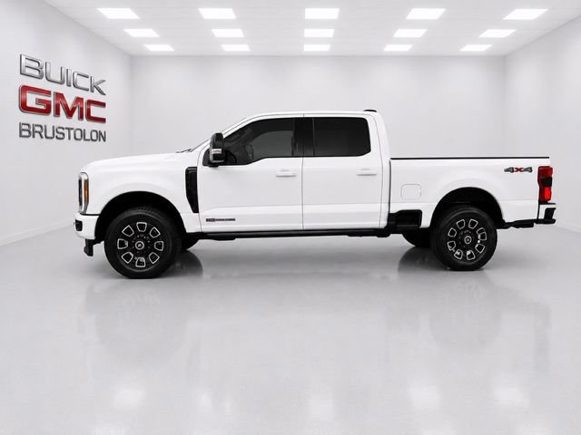 Used 2026 Ford F250 Platinum AWD/4WD image 11