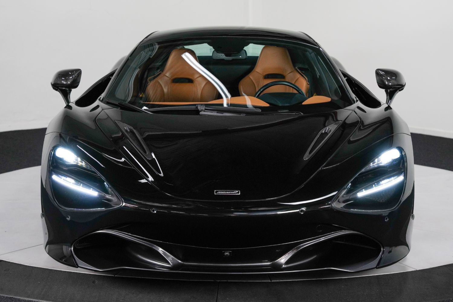 Used 2020 McLaren 720S Luxury image 9