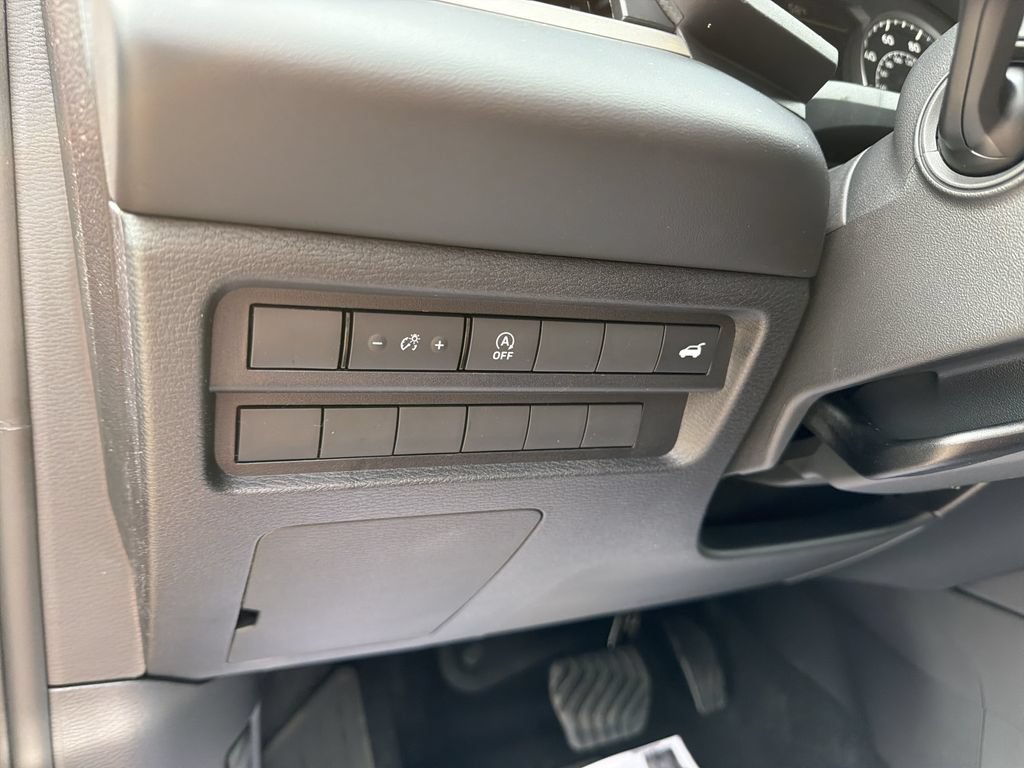 New 2026 Mitsubishi Outlander SE AWD/4WD image 17