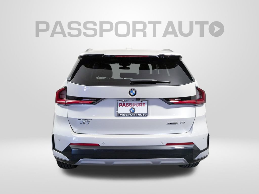 Used 2025 BMW X1 xDrive28i w/ Technology Package AWD/4WD image 6