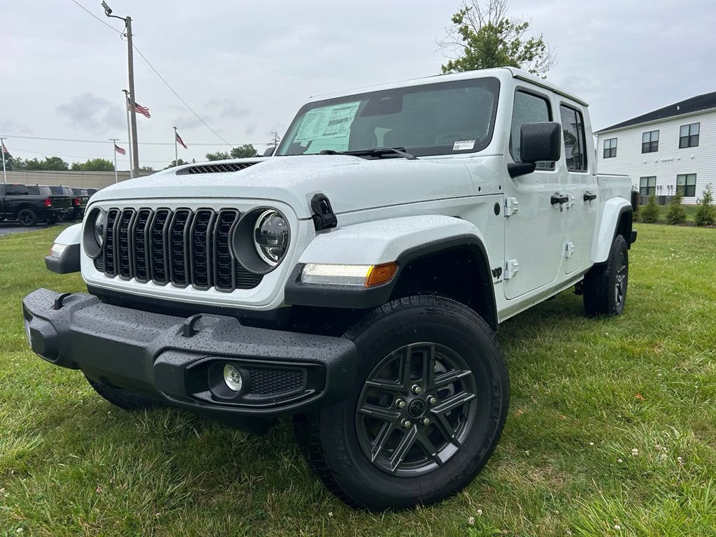 New 2026 Jeep Gladiator Sport AWD/4WD image 7