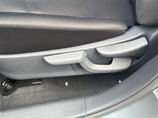 New 2025 Nissan Kicks Play S image 21