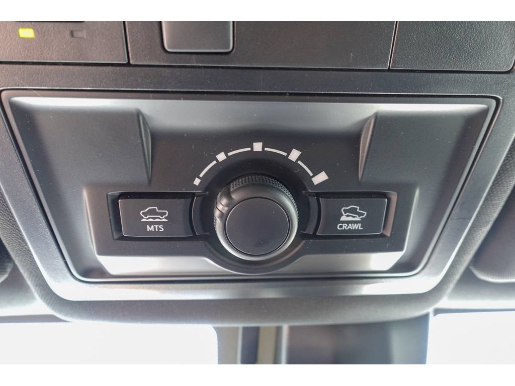 Certified 2023 Toyota Tacoma TRD Off-Road w/ Advanced Technology Package AWD/4WD image 28