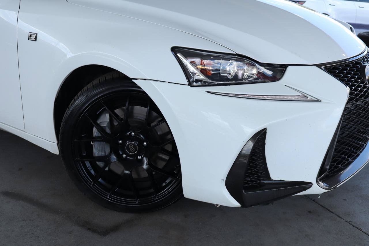Used 2017 Lexus IS 350 F Sport w/ F Sport Package AWD/4WD image 4