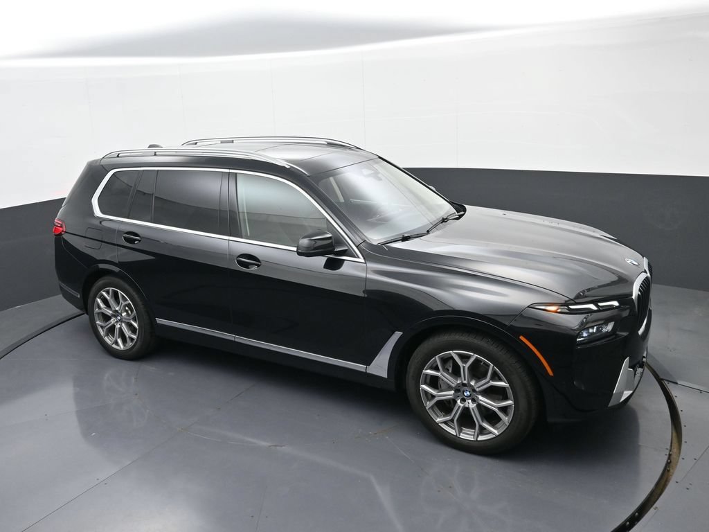 Used 2026 BMW X7 xDrive40i AWD/4WD image 30