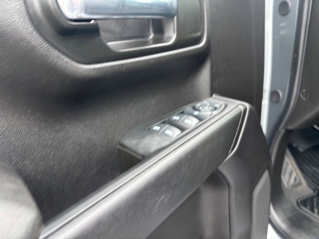 Certified 2024 Chevrolet Silverado 1500 Custom image 22