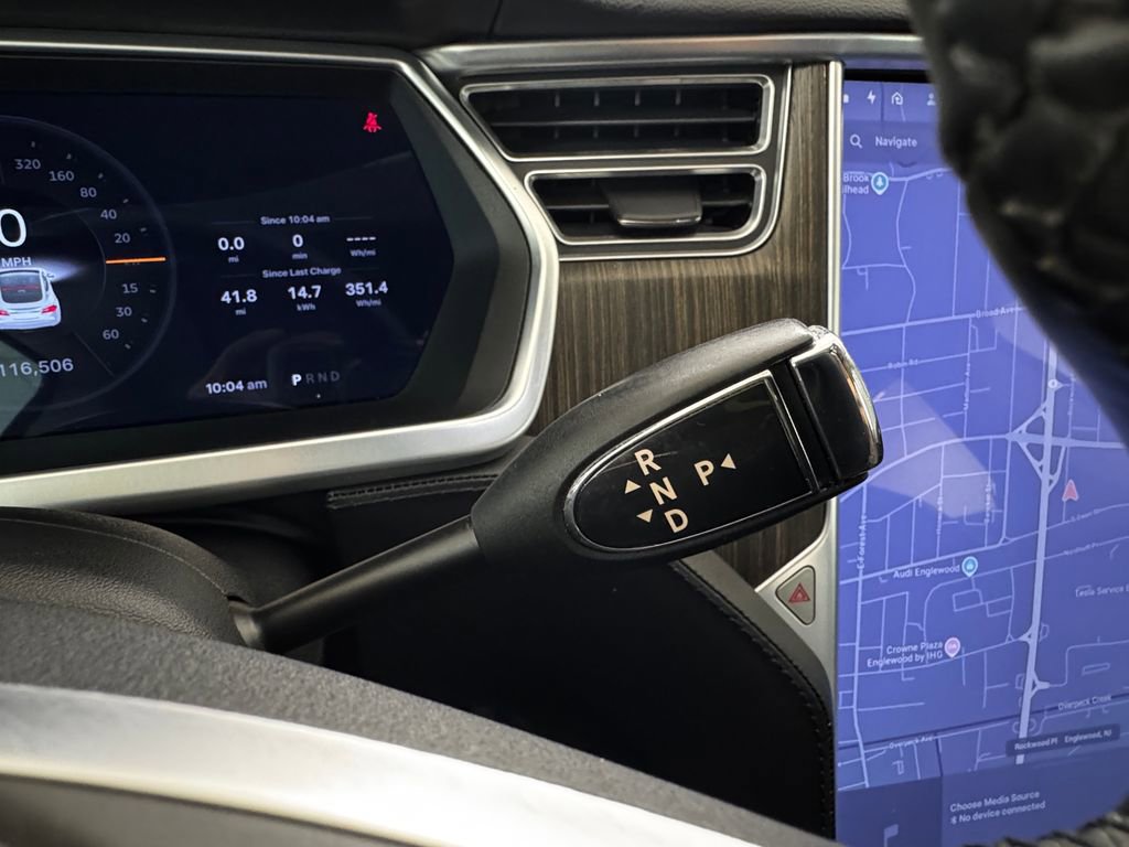 Used 2013 Tesla Model S image 24