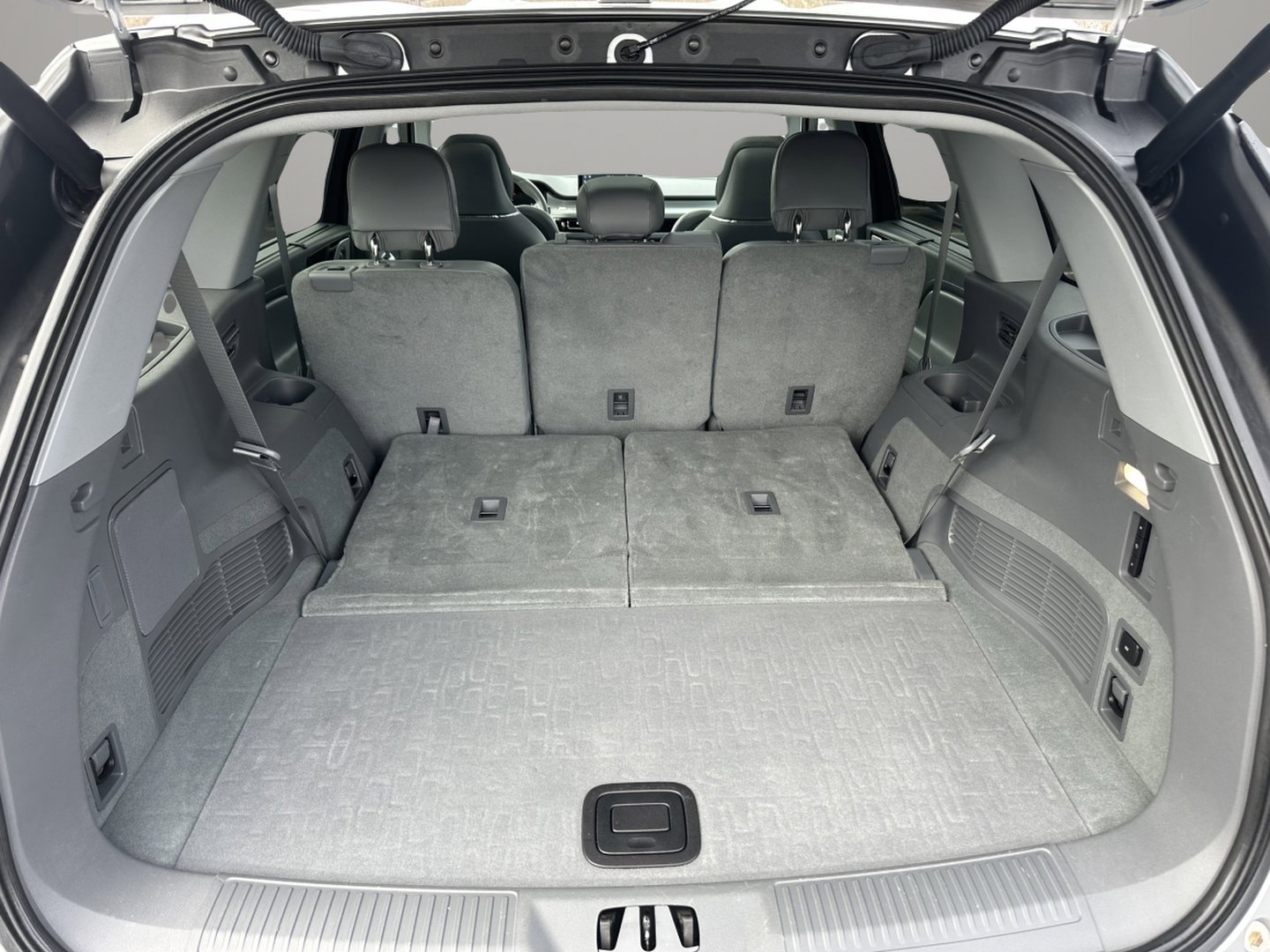 Used 2021 Lincoln Aviator Reserve w/ Equipment Group 202A image 7