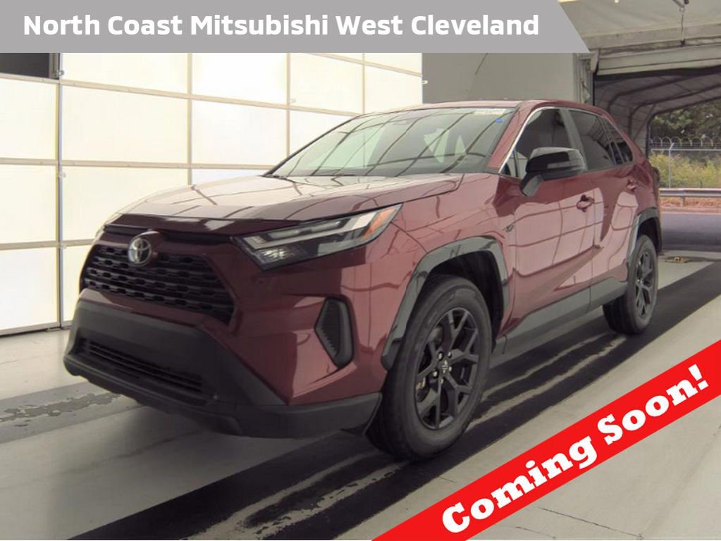 Used 2025 Toyota RAV4 LE FWD video 1