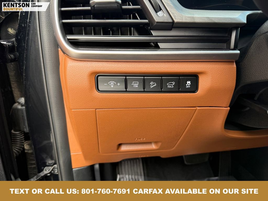 Used 2025 Kia Telluride EX X-Line image 19