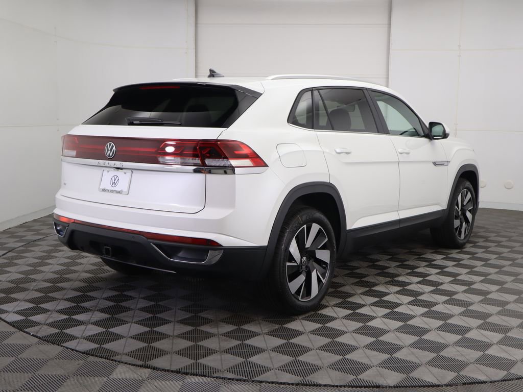 New 2026 Volkswagen Atlas Cross Sport SE image 5