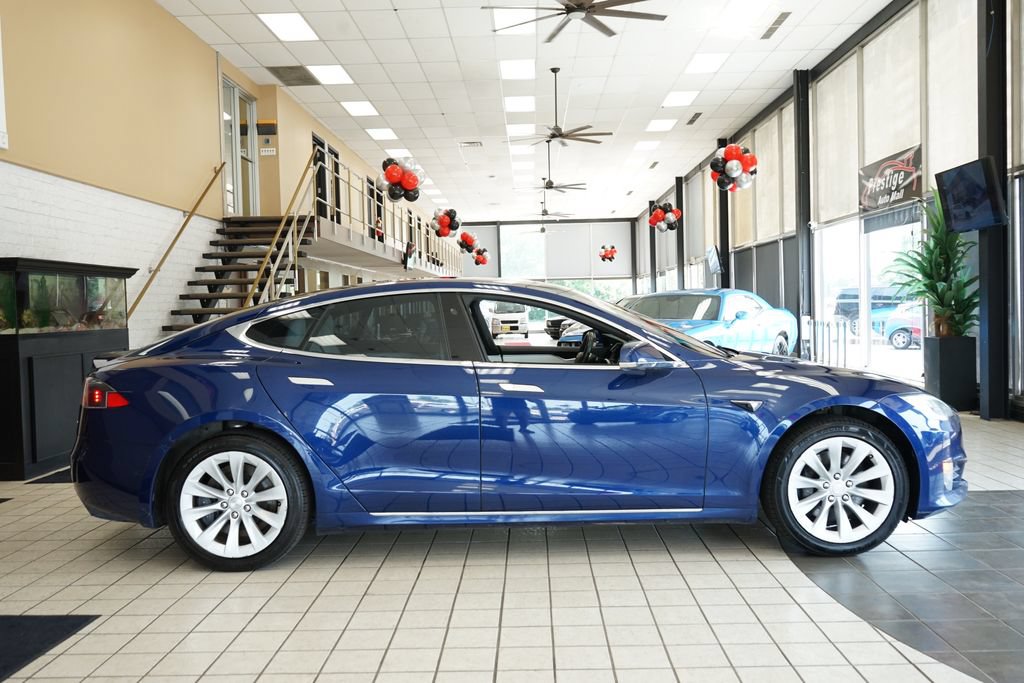 Used 2017 Tesla Model S 100D AWD/4WD image 15