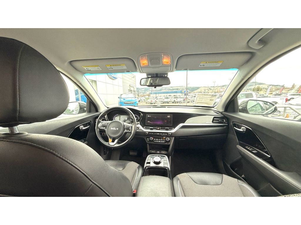 Used 2022 Kia Niro EX w/ Cold Weather Package image 10