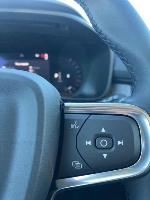 New 2026 Volvo XC40 B4 Core image 15