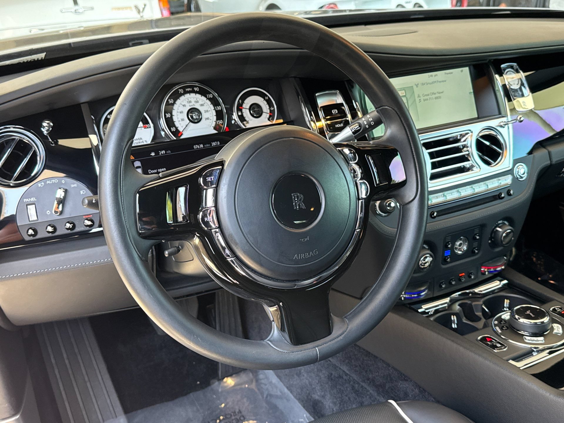 Certified 2014 Rolls-Royce Wraith RWD image 13