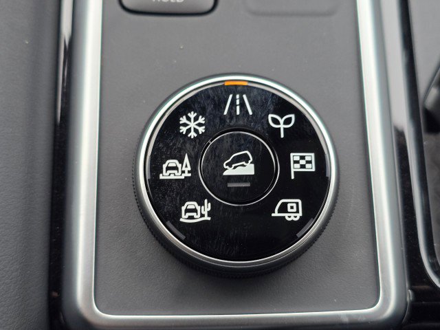 New 2026 Nissan Pathfinder SL image 39