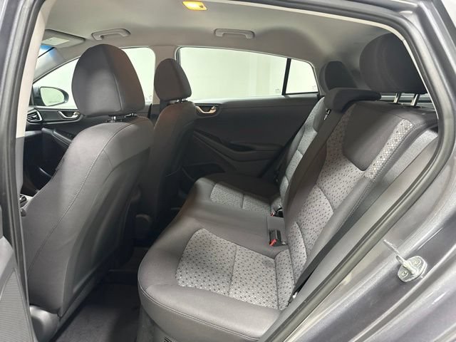 Used 2018 Hyundai Ioniq Blue FWD image 16