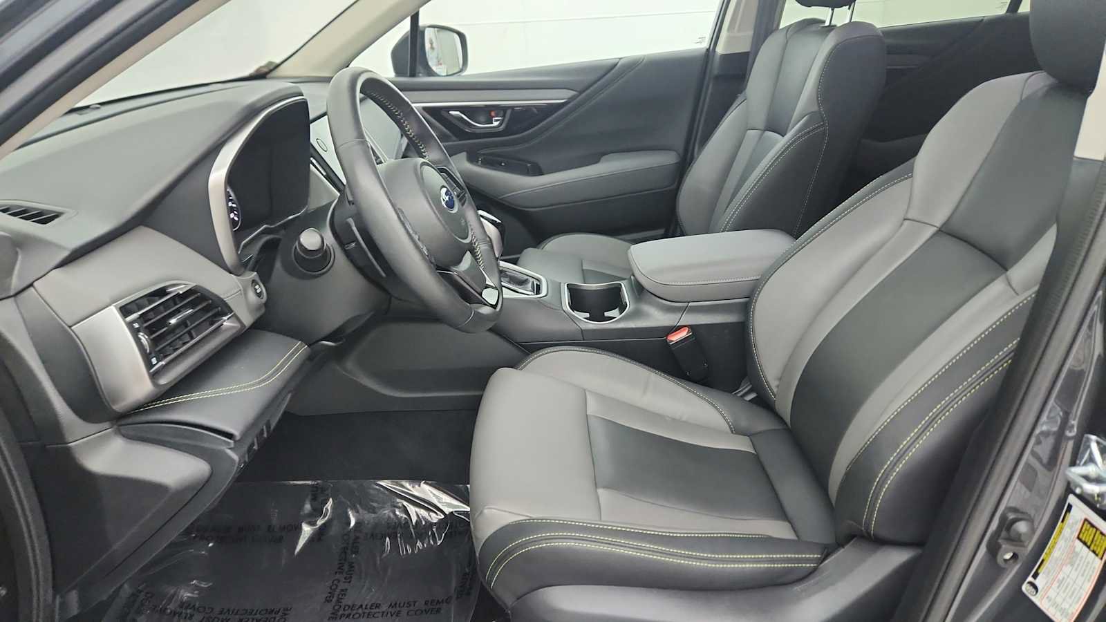 Certified 2025 Subaru Outback Onyx Edition AWD/4WD image 12