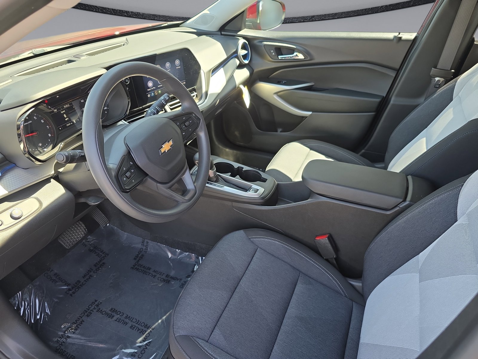Used 2024 Chevrolet Trax LS w/ LS Convenience Package FWD image 19