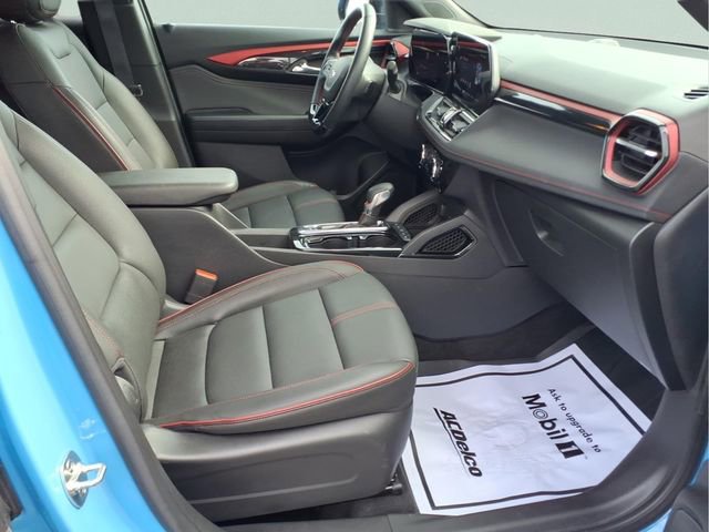 Used 2024 Chevrolet TrailBlazer RS w/ Driver Confidence Package image 23